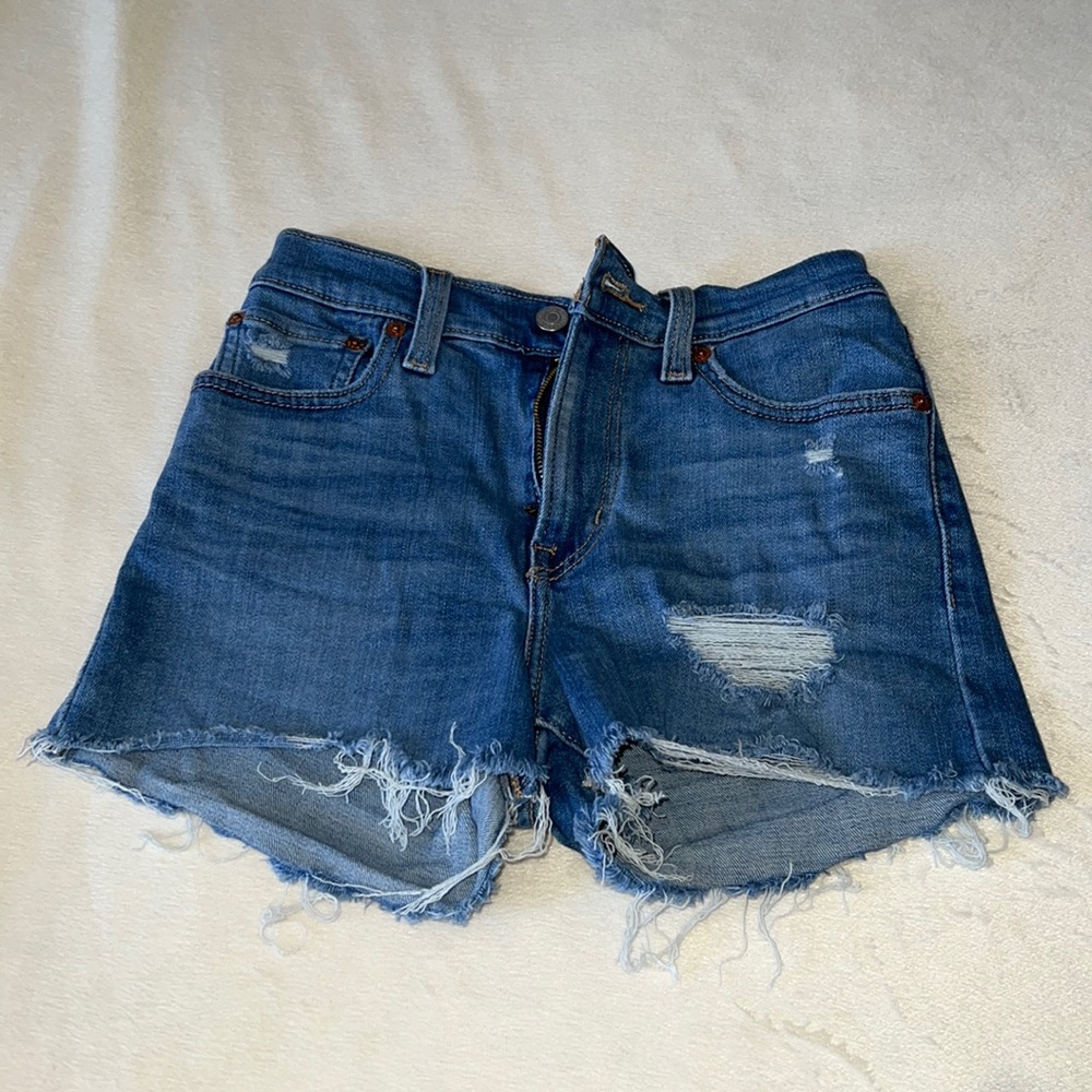 Levi’s Shorts Size 24